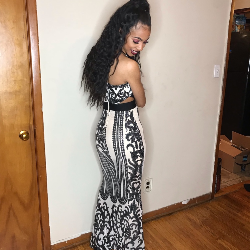 Fitted sequin dress